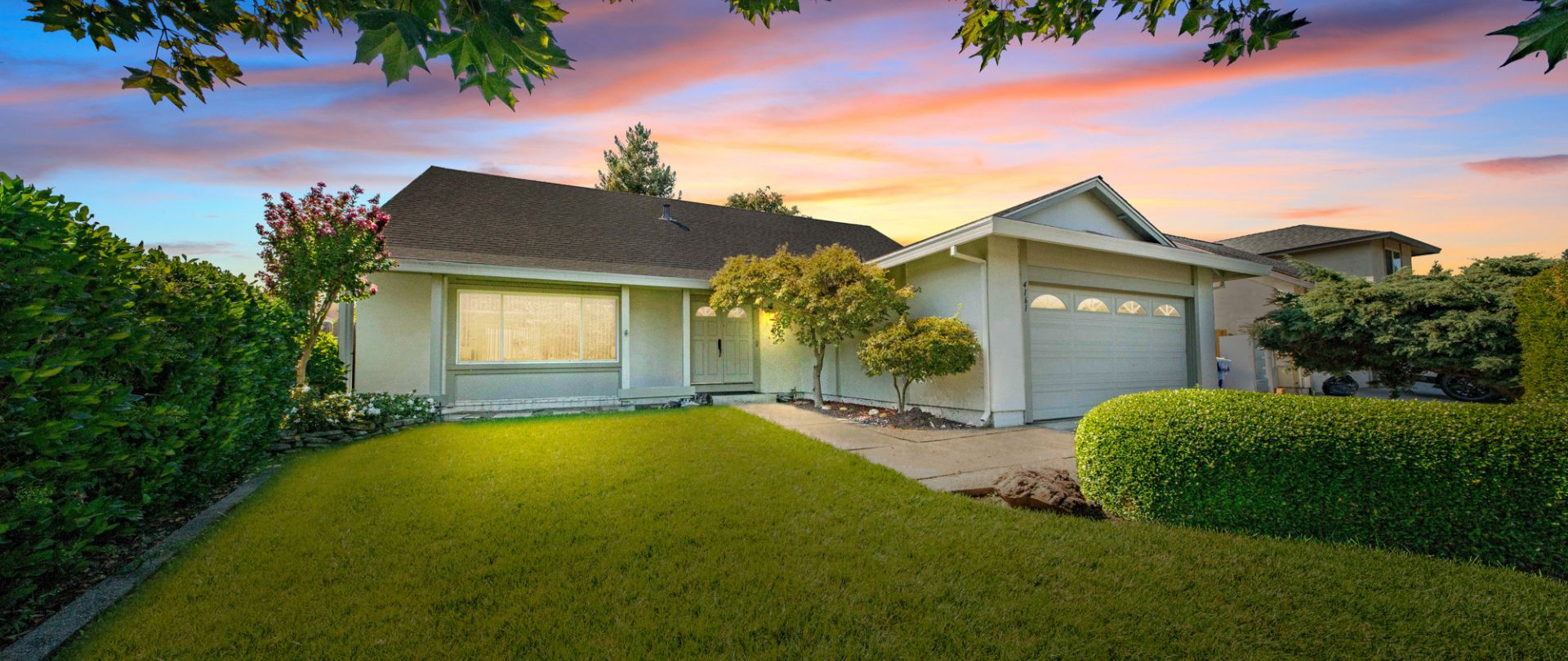 4161 Fairfax Dr Featured Images